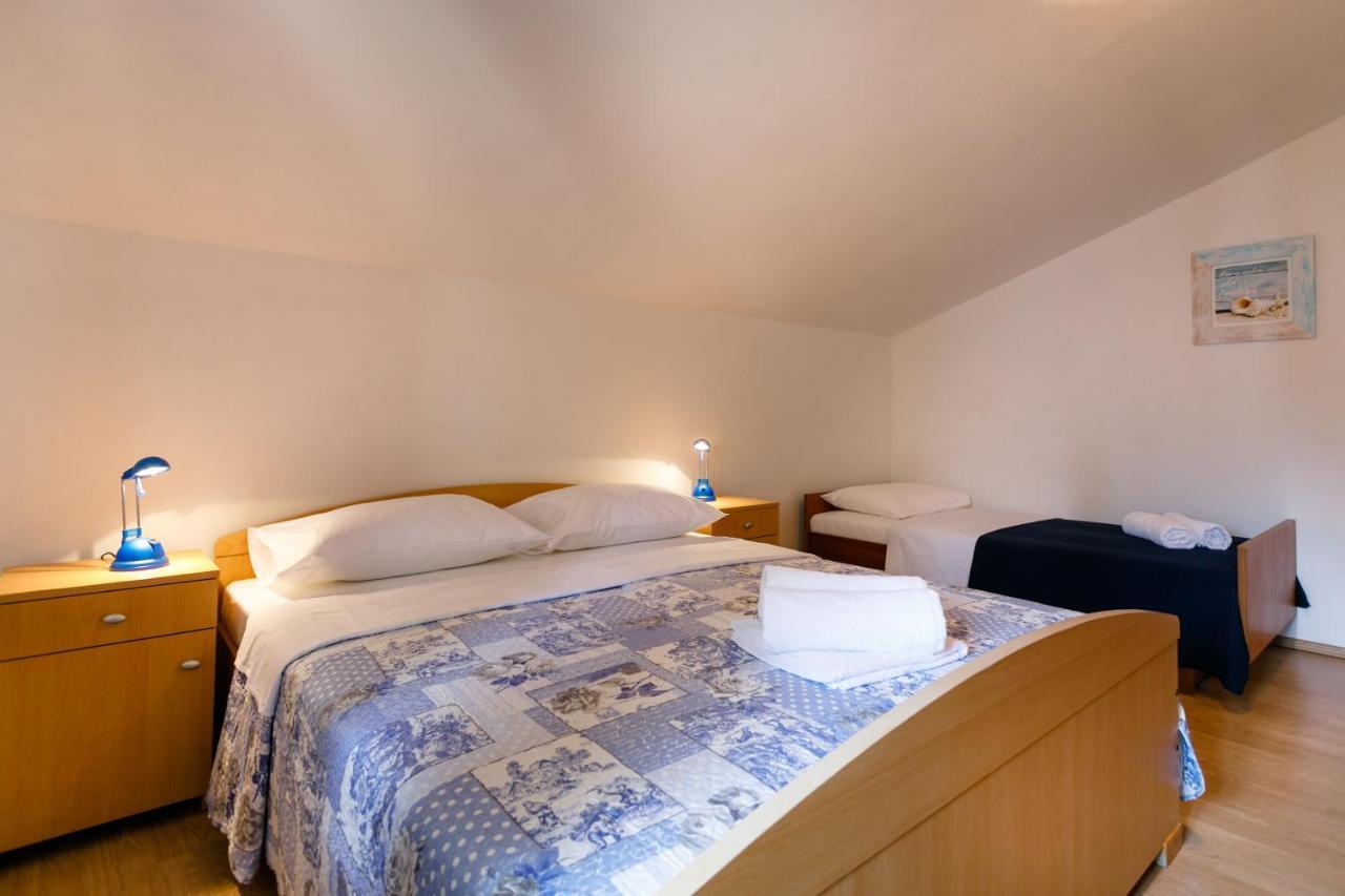 Apartman Sintic Đảo Krk Ngoại thất bức ảnh
